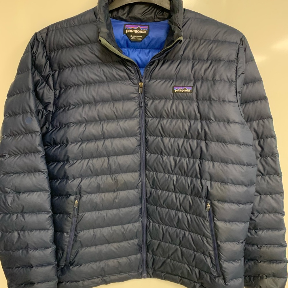 Patagonia Mens Down jacket